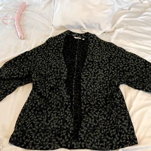 Kimono jacket, Green leaf print on black, Size L.